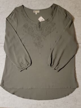 NWT Tanzara Plus Size 1X Olive Green Embroidered Rayon Boho Tunic Top
